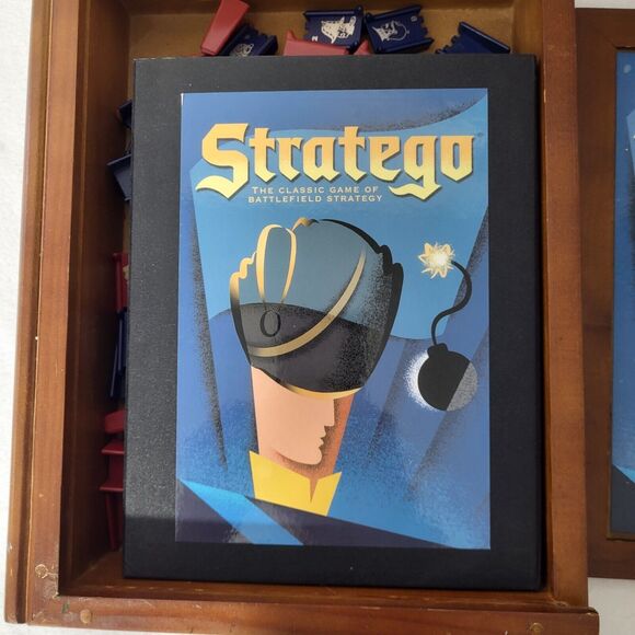 Stratego 2005 Vintage Game Collection Exclusive Shelf Wooden Box - Picture 7 of 9